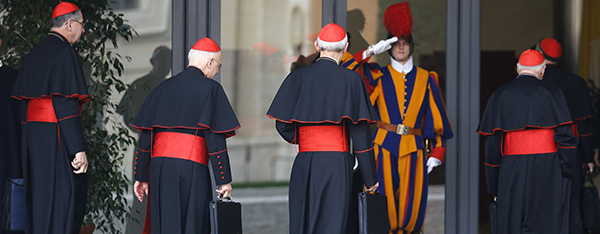 U.S. cardinals arrive for meeting at synod hall at Vatican