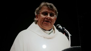 Bishop Moeddel speaks to "Answer the Call" 1998.