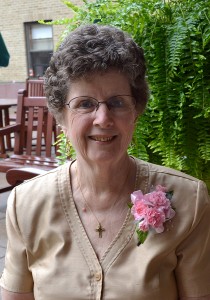 Sisters Arlene Hirsch (Courtesy Photo)