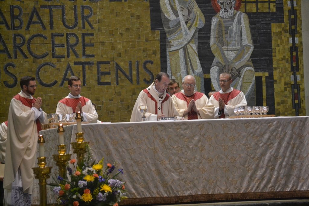 Eucharistic Prayer, The Most Reverend Dennis M. Schnurr, Bishop Joseph Binzer, Reverend Peter Langenkamp, Reverend David Doseck (CT Photo/Greg Hartman