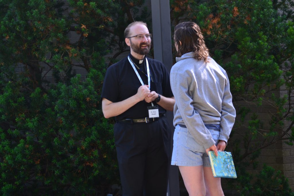 Fr. Eric Roush gives Spiritual Direction at the 2017 Abide Conference (CT Photo/Greg Hartman