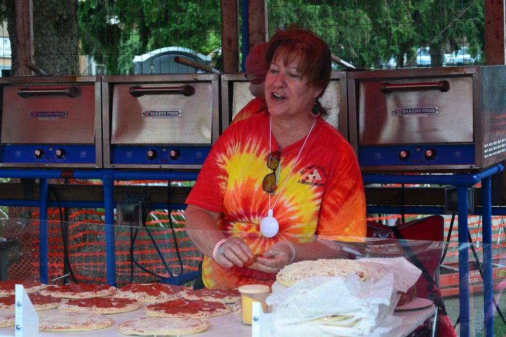 Great Pizza and service from the festival volunteers. (CT Photo/Greg Hartman)