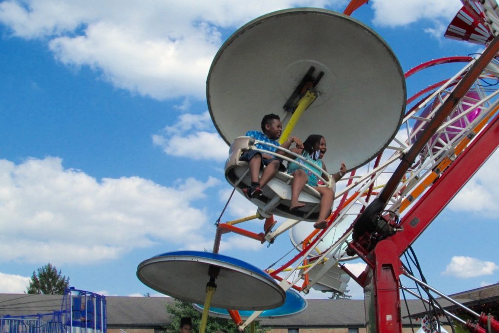 Up Up and Away (CT Photo/Gail Finke)