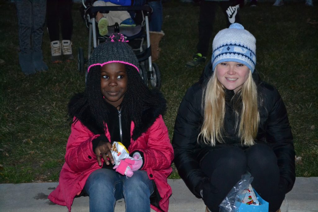 Having fun at Christmas at UD (CT Photo/Greg Hartman)