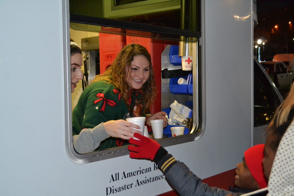 A popular place to be on campus, hot chocolate and service with smiles! (CT Photo/Greg Hartman)