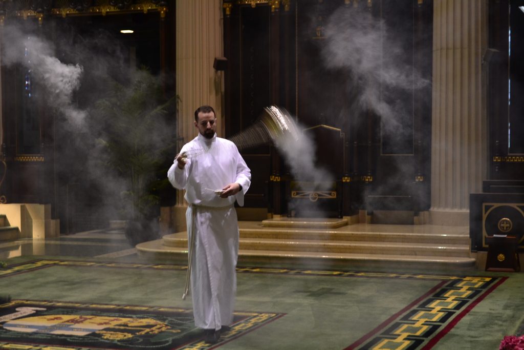 The fragrant smell of incense filled the Cathedral to celebrate the Risen Jesus Christ. (CT Photo/Greg Hartman)