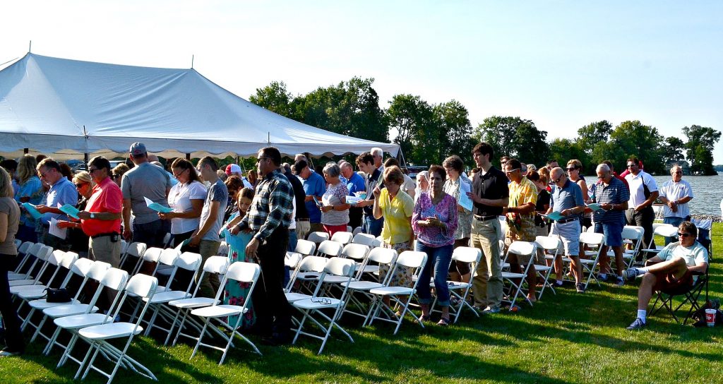 Mass at Our Lady of Fatima Shrine Russells Point. (CT Photo/Greg Hartman