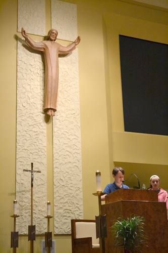 A pair of student witnesses also addressed the prayer service.