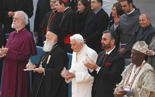 RELIGIOUS LEADERS ATTEND INTERFAITH PEACE MEETING IN ASSISI