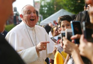 Pope Francis arrives at Our Lady Queen of Angels School in the East Harlem area of New York, Sept. 25. (CNS photo/Eric Thayer, pool)