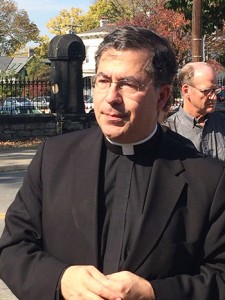 Father Frank Pavone of Priests for Life talks with pro-life activists outside Planned Parenthood on Auburn Avenue in Cincinnati on Oct. 22. (CT Photo/John Stegeman)