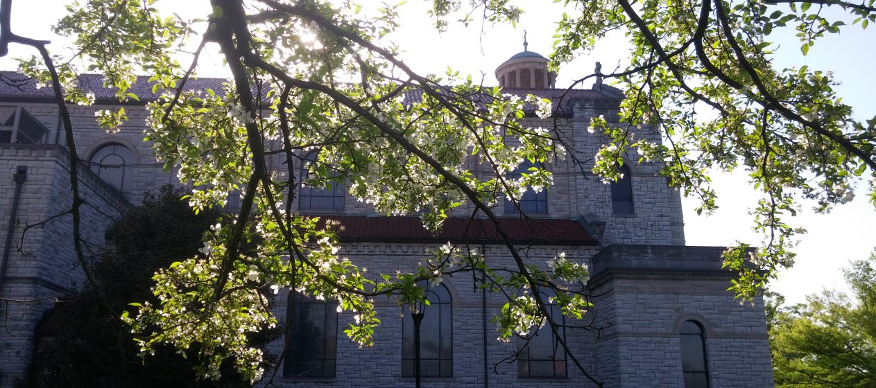 St. Boniface Church in Cincinnati looking east on Holy Thursday. (Greg Hartman/CT Photo)