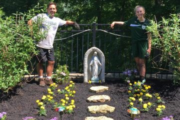 3rd Place, Trey Rouse and Daughter Marissa in Show us your Mary Garden.