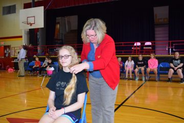 Beautiful Lengths 2017 -Beth Hobbs (7th grade) and mother Julie Hobbs (Courtesy Photo)