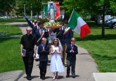 Marian Procession begins led by Fr. Anthony Dattilo and St. Catharine of Siena Westwood Grade School First Communicants. (CT Photo/Greg Hartman)