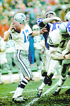 Purcell alumnus Roger Staubach heaves the “Hail Mary” pass to wide receiver Drew Pearson in 1975. (Courtesy Photo)