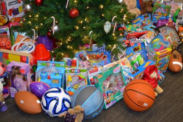 Joy of Giving 2017 Central Offices, Archdiocese of Cincinnati. (CT Photo/Greg Hartman)