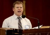 Tony Stieritz speaking at the prayer vigil. (CT Photo/EL Hubbard)