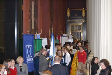 Procession of School Banners about to begin (CT Photo/Greg Hartman)