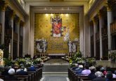 By 10:30 a.m. the Cathedral was half full for the 11:00 a.m. Easter Mass. (CT Photo/Greg Hartman)