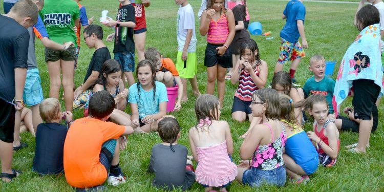 Totus Tuus fun at St. Bernadette (CT Photo/Greg Hartman)