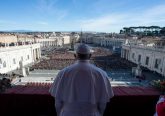 Pope Francis gives the Christmas "Urbi et Orbi" blessing Dec. 25, 2018. Credit: Vatican Media.