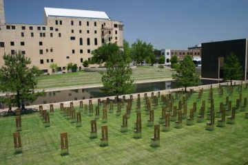 Oklahoma City Memorial. Brad Whitsitt / Shutterstock