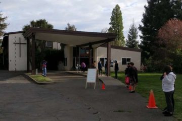 Kolbe Academy prepares to distribute food in Napa, California. Courtesy photo.