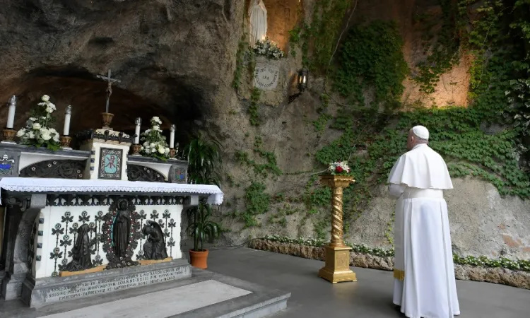 Pope Francis to launch rosary ‘marathon’ for end to pandemic