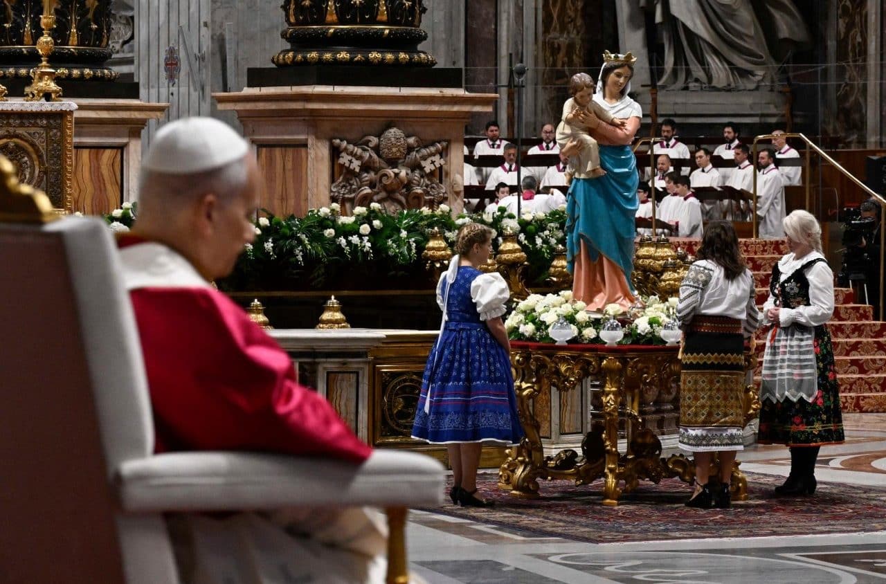 Pope Leo's appeal to the silent majority that chooses peace